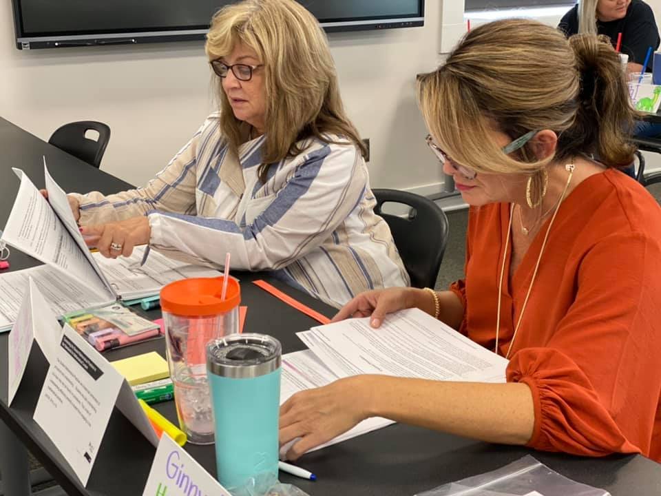 AMSTIHughes's tweet photo. Today an outstanding group of K teachers from across @BLOUNTBOE dug in for @AlabamaAchieves Math Course of Study updates. Thank you to these superstar teachers and their curriculum coordinator @Bridgettemurphr! ♥️ #AlwaysLearning #AMSTI4all #StudentCentered #StandardsDriven 🦖🤩 https://t.co/kLqD6VjErM