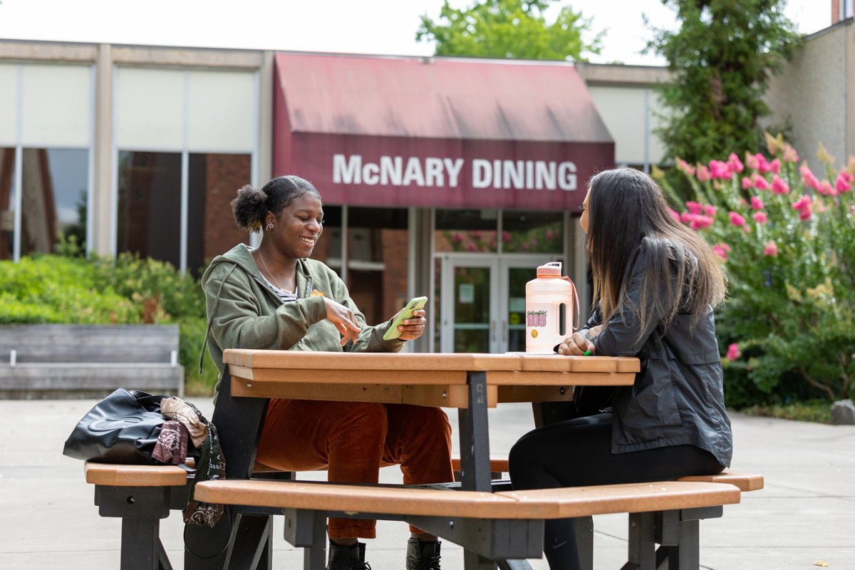 You've got questions about life on campus. We've got answers.

What happens if I get locked out? Where do I go to pick up my mail? What if something's broken in my room?

Check out our online guide to common questions about life in OSU residence halls: uhds.oregonstate.edu/campus-living-…