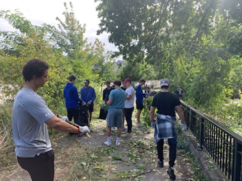 RubenPSanca's tweet photo. Some of our teams joined @UMLActivities  and @LowellNPS  last Saturday for a river canal clean up in @CityofLowellMA 🧹🏞️
#UnitedinBlue #Lowell #ALotToLike https://t.co/XaRA6Jf7Ib
