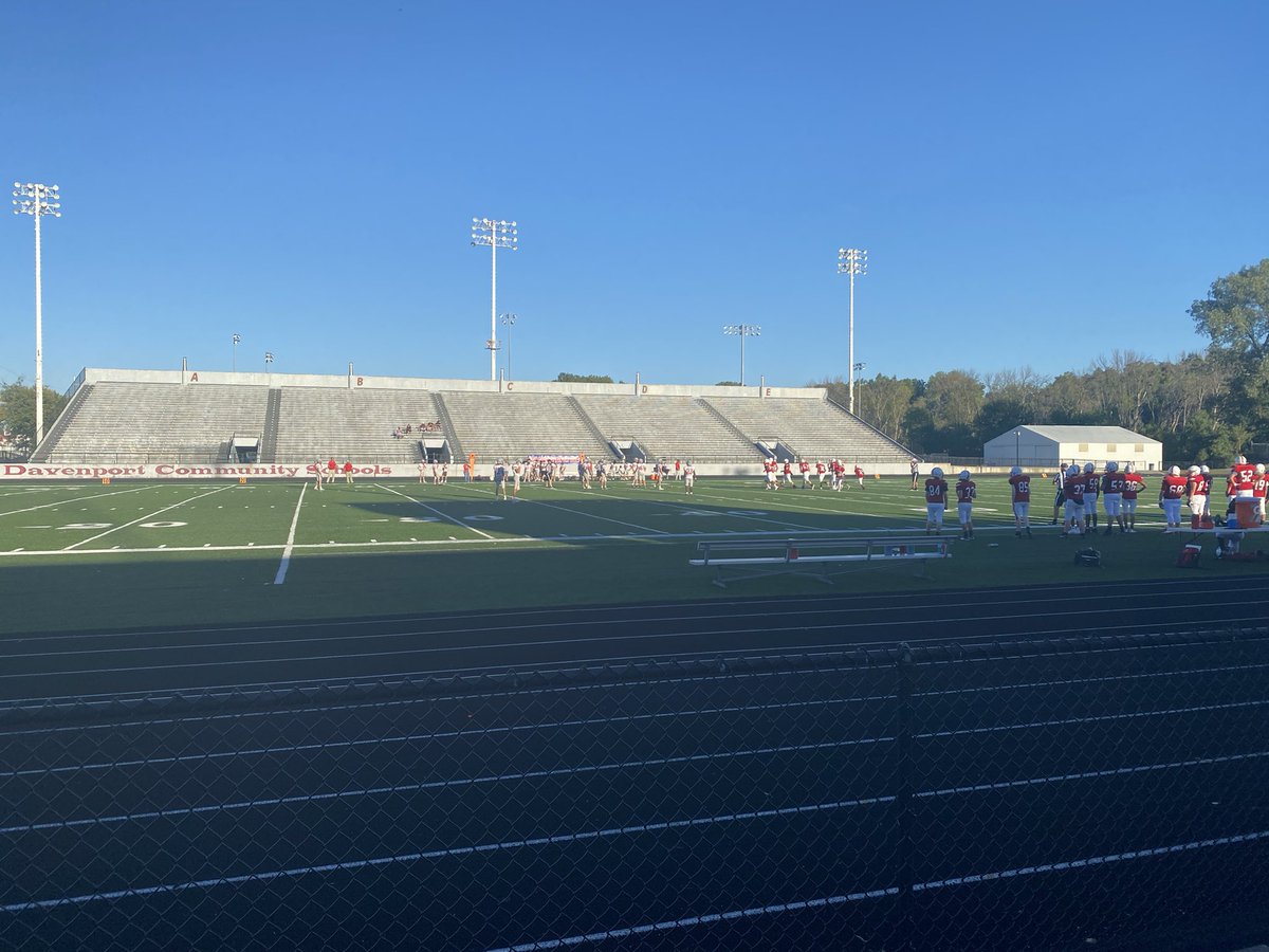Mrs_Oltman's tweet photo. Go Lancers! So fun to watch the freshman team take on West!#lancernation https://t.co/Q6nywPOTRS