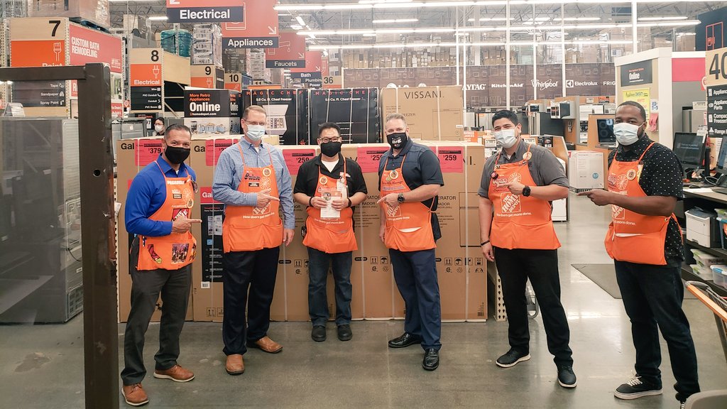 Eurydice@W.WoodlandsHD (@eurydice_sasm) on Twitter photo All hands on deck!
Thanku to Simon at Pro for driving carpet measures. It takes the entire team!!
<a href="/THDPatti/">Patti Olmsted</a>
@TKoontzSM6629
<a href="/rmh135/">Richard Hernandez</a>
<a href="/RonRothacker/">Ron Rothacker</a>
<a href="/OrmondLsormond/">Lorenzo Ormond</a> All hands on deck!
Thanku to Simon at Pro for driving carpet measures. It takes the entire team!!
<a href="/THDPatti/">Patti Olmsted</a>
@TKoontzSM6629
<a href="/rmh135/">Richard Hernandez</a>
<a href="/RonRothacker/">Ron Rothacker</a>
<a href="/OrmondLsormond/">Lorenzo Ormond</a>
