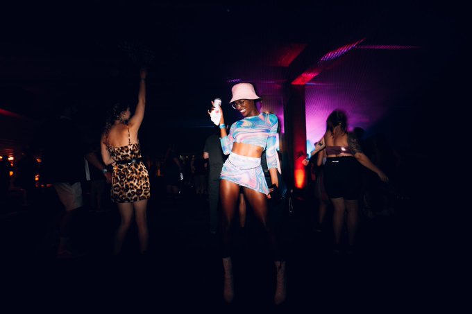 I always feel good when I party in @iheartraving ✨ https://t.co/E50qRkItmq<a class="tags" target="_blank" title="On Twitter" href="/?out=eyJ0eXAiOiJKV1QiLCJhbGciOiJIUzUxMiJ9.eyJpYXQiOjE3MjQxMzg3MjMsImlzcyI6InR3cG9ybnN0YXJzLmNvbSIsIm5iZiI6MTcyNDEzODcyMywiZXhwIjoxNzU1Njc0NzIzLCJyZWRpcmVjdF91cmwiOiJodHRwczovL3R3aXR0ZXIuY29tL2loZWFydHJhdmluZyJ9.VYZlst4-YfDapthvvrYlxI3h7GpdibwsZkLegeuPj6mk2SBtS63hEkwgFvQd43xLYyWt8VAmVoq_AzyYxMXlrQ">@iheartraving</a>