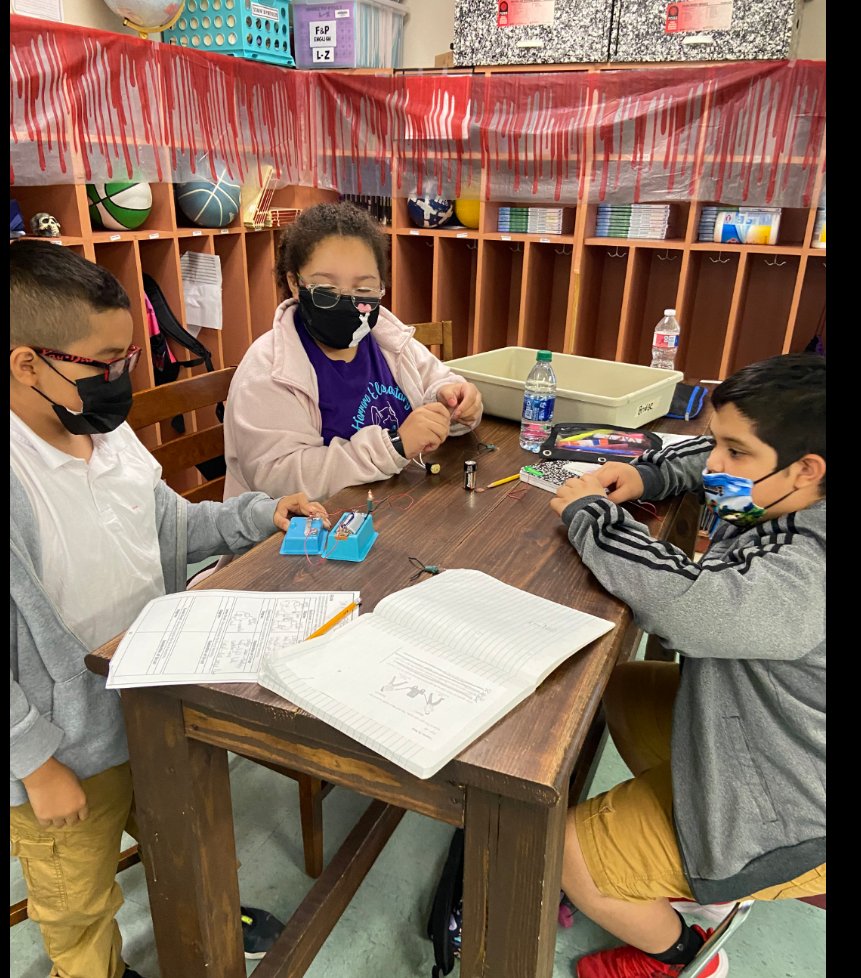 HerreraHuskies's tweet photo. Students created diagrams of open and closed circuits, then brought them to life and tested various insulators/conductors! Mrs.Garza #hisdscience #5thgradescience https://t.co/lknrJ7XD2d