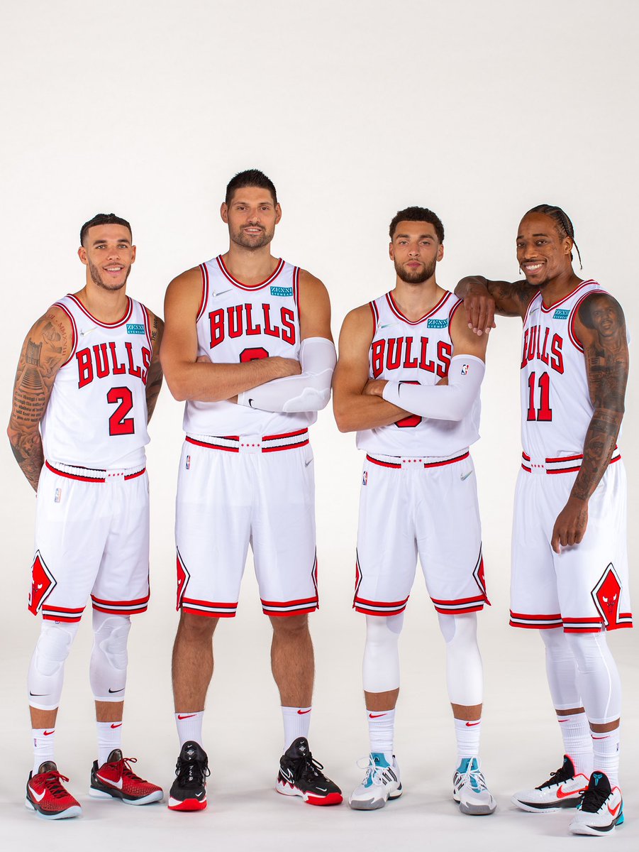 Zach LaVine tweet media