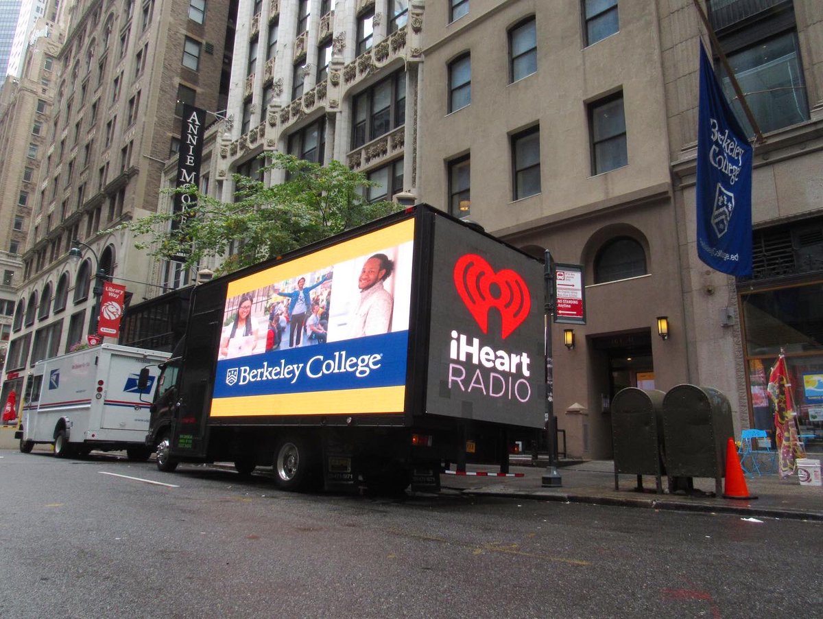 BerkeleyCollege's tweet photo. Celebrating Spirit Week at our #NYC campus! Thank you to @iheartradio and @power1051 🎶🎶🎶 #90yearsofberkeley https://t.co/pVJtLrrY9H