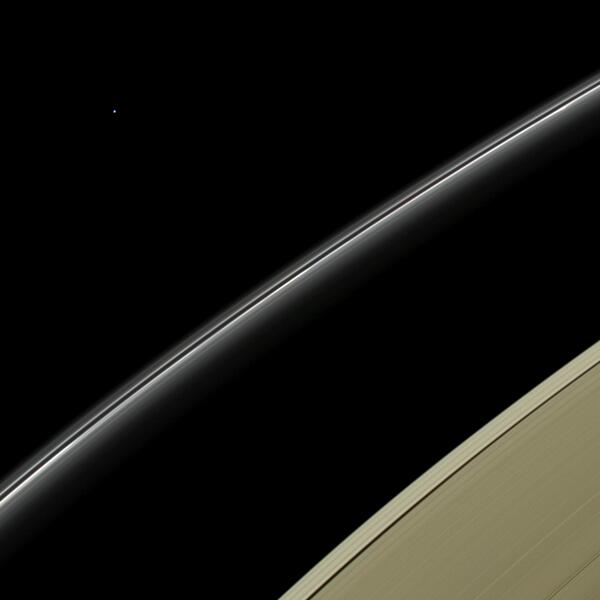 Latest in space tweet media