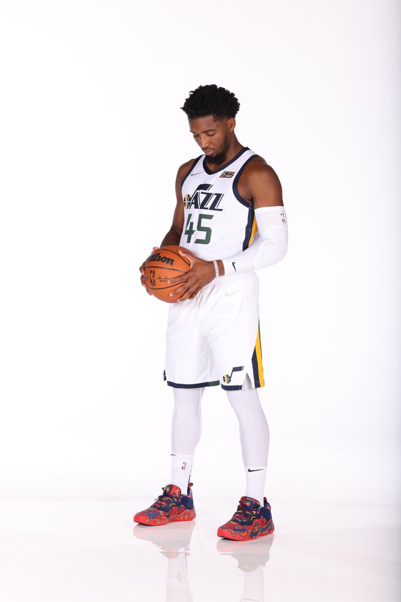 spidadmitchell's tweet photo. 5️⃣🕷🕸 https://t.co/jBqgyfy2Lj