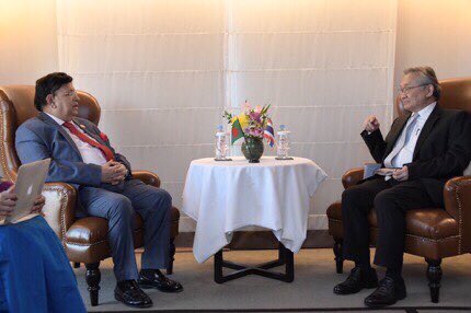 fmdonpram's tweet photo. Cheerful &amp; fruitful discussion with FM Abulkalam Abdul Momen of Bangladesh in New York. https://t.co/TksIsWLFt4