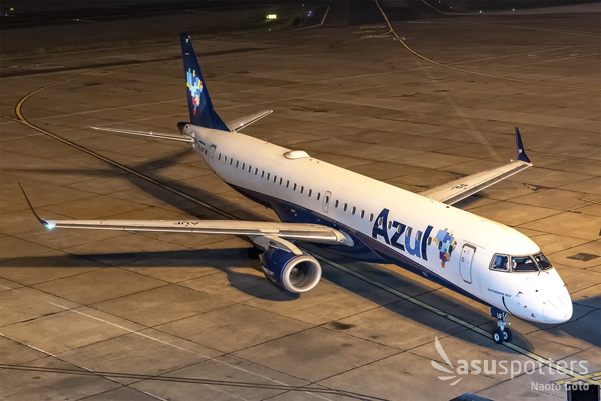 aeronauticapy's tweet photo. 𝗙𝗢𝗧𝗢𝗦 𝗗𝗘𝗟 𝗗Í𝗔 📷 Ayer, @azulinhasaereas operó un vuelo especial entre Campinas y Asunción, Paraguay, con una aeronave Embraer E195. 🇧🇷 🇵🇾

✍🏻 @snao122 #ASUSpotters https://t.co/oyohAVEwlB