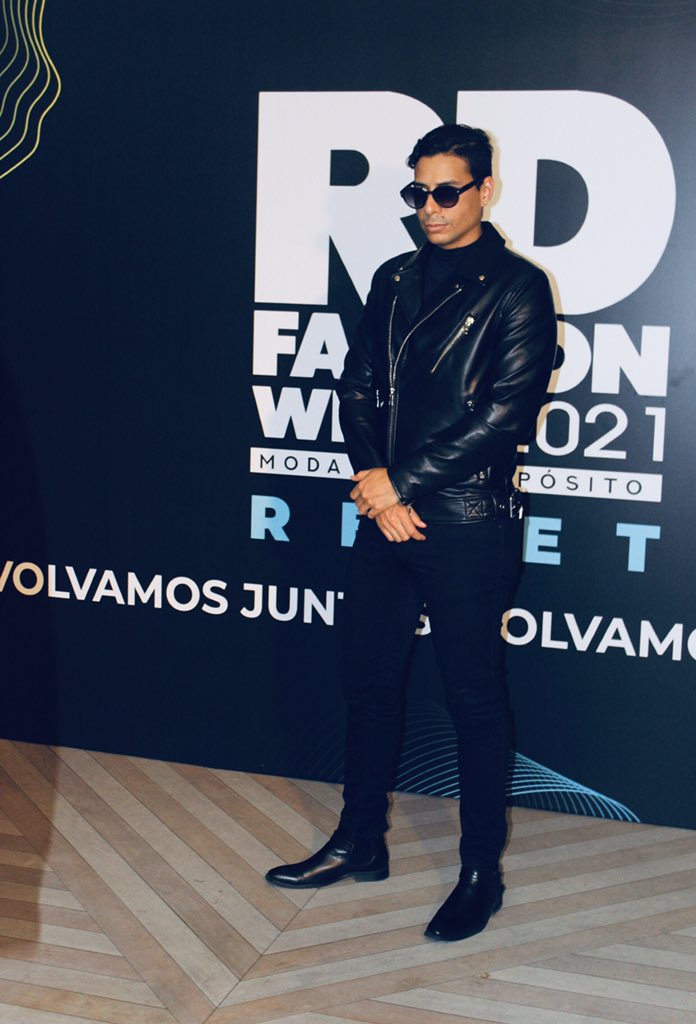 Leonardortg's tweet photo. #RDFW https://t.co/0kDwEjPFNl