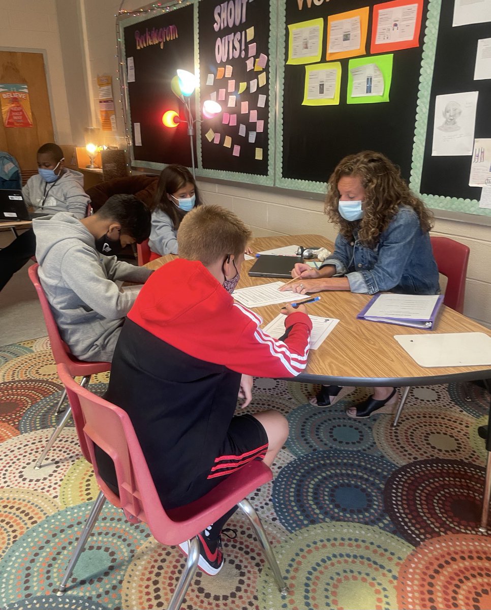 KSD_Curriculum's tweet photo. @monteirokpsd has such a warm and welcoming environment for learning! Today she invited me in to work with her and grade 7 ELA in her targeted Tier 2 teacher center! @KeyportSchools teachers are amazing! #RedRaidersRock #WeHaveEachOther #SmallSchoolsDoBigThings ❤️🤍 https://t.co/uhdjyiIqUx