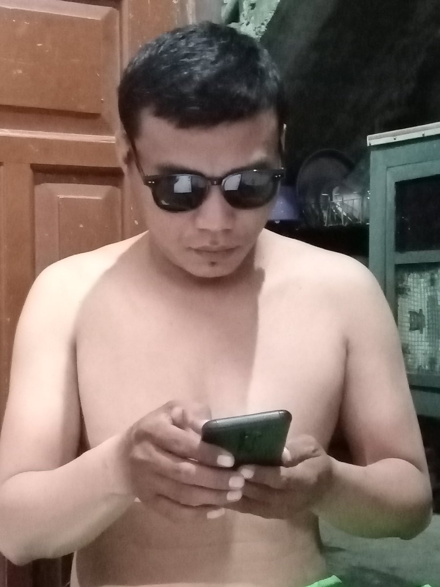 Andre60053228's tweet photo. Lagi fokus https://t.co/s2CvmusM6S
