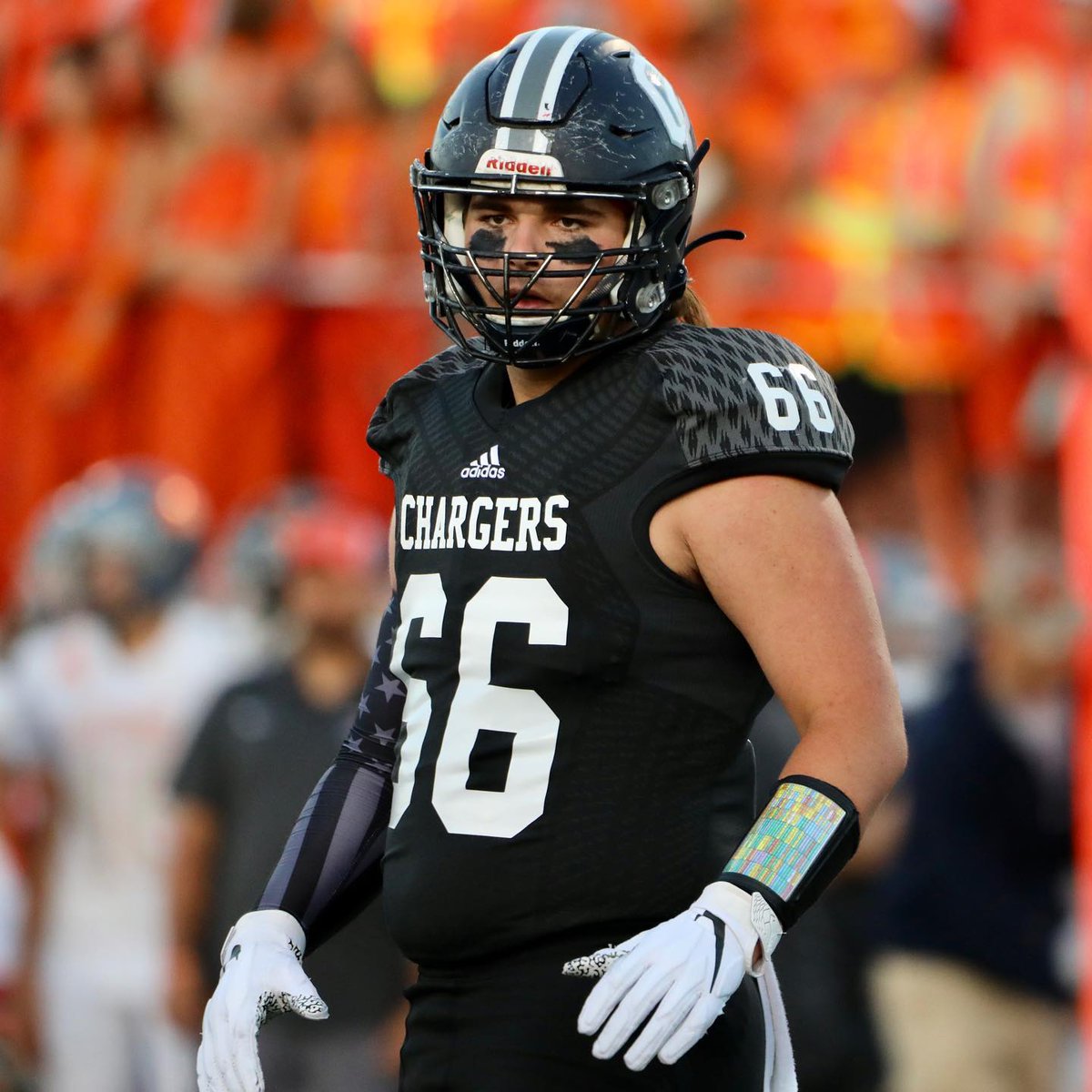 CCHSFOOTBALL_'s tweet photo. Just a reminder that @CutrerBrody is in charge on our field. "Defensive & offensive linemen control the game and true sports fans know that." - Dante Hall (Photo: A-Strong) @HSFBamerica @CoachShaefer @coach_OFFA @OLineTips @mjfrecruits @kslsports @PrepUtah @KjarEric @bcavi68 https://t.co/q674uoTbWn
