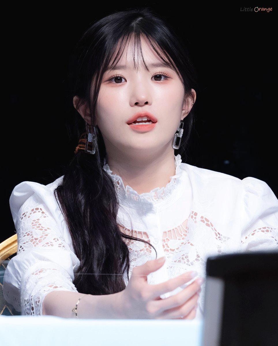 LittleOrange97's tweet photo. #HAPPY_HAYOUNG_DAY 🎉
#프로미스나인 #fromis_9 
#송하영 #HAYOUNG https://t.co/G1MUOxTEBb