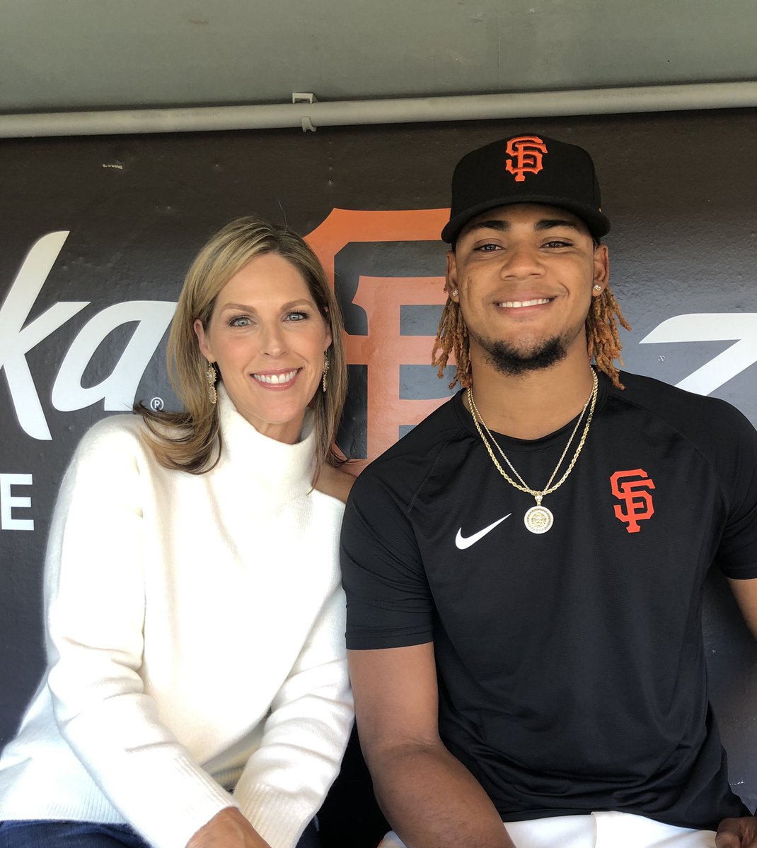 amygmultimedia's tweet photo. Hanging with @camilo_doval for today’s #GCast. Find out who his favorite player is - (hint: fellow countryman)!⬇️
https://t.co/6fo3gk7W23 https://t.co/dEGyIrxygo