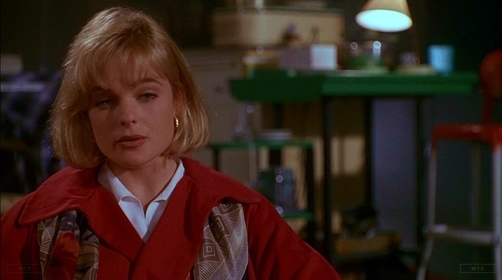 Happy Birthday to Erika Eleniak who turns 52 today! Name the movie of this shot. 5 min to answer! 