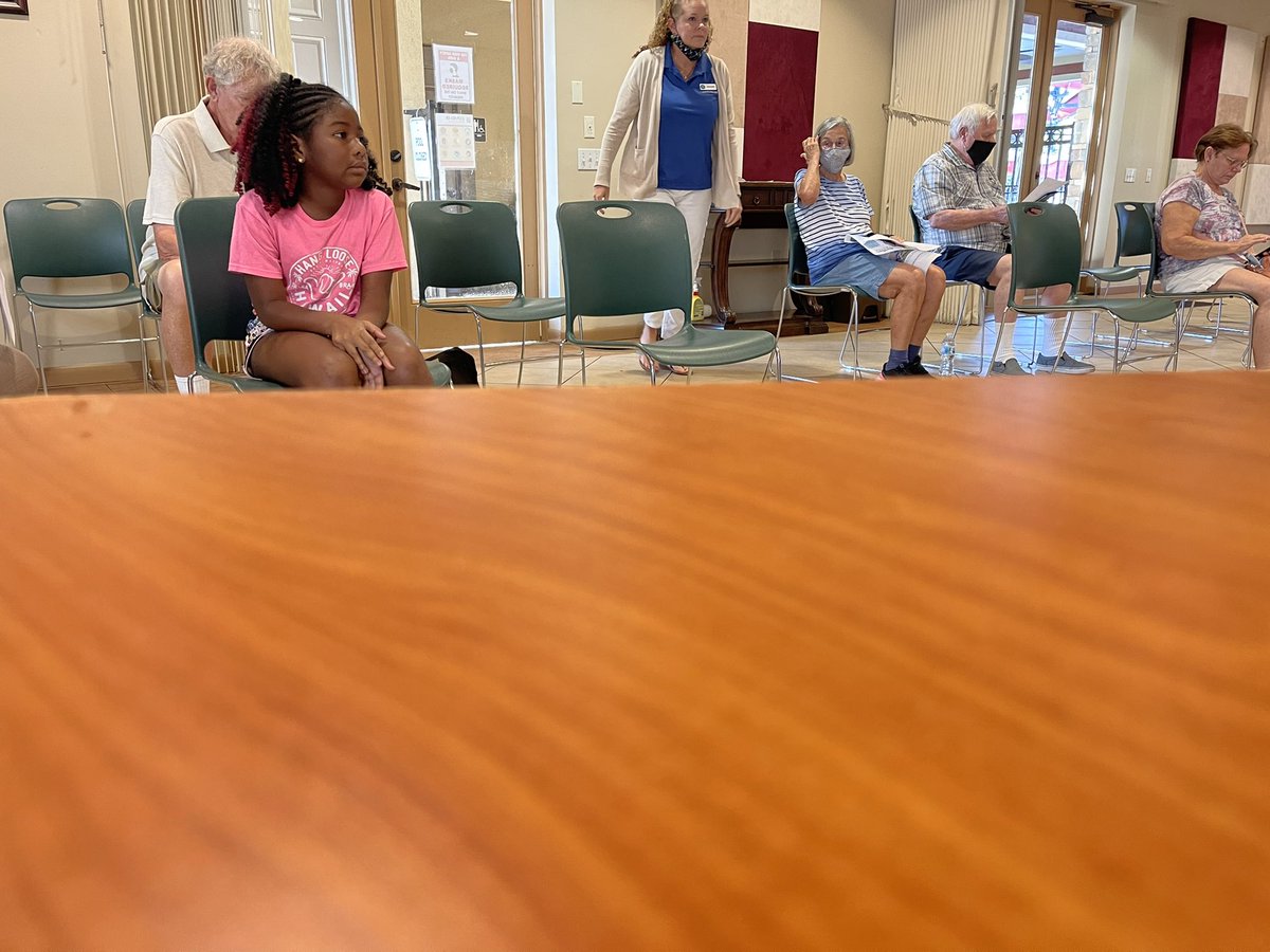 ChandaNicole's tweet photo. Community Development District Meeting time! #FIPCDDBoardSeat1
My daughter had to attend the first part while waiting on her ride to soccer practice. She was unbothered… 😌
#vibrantlife #localgovernment #localofficial #community #seevice https://t.co/D9vxw7w5NG