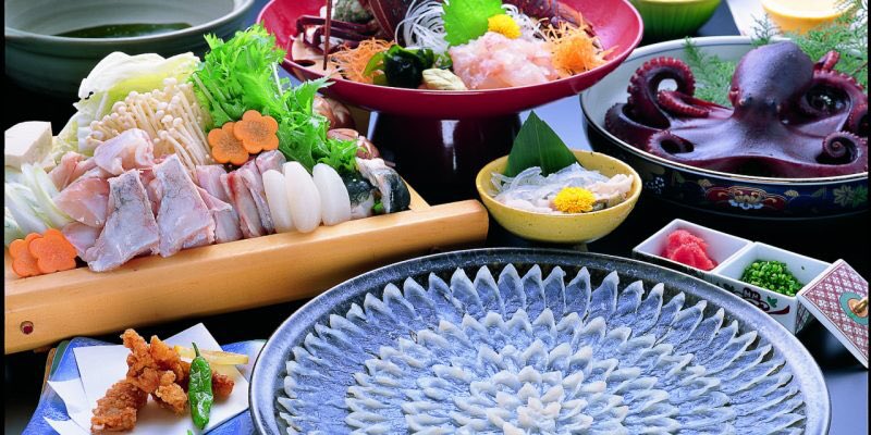 日間賀島観光協会 10月1日からいよいよふぐ解禁 美味しい旬のフグをぜひ食べに来てください 日間賀島 ふぐ料理 てっさ てっちり鍋 ふぐの刺身 ふぐの唐揚げ ひまかじま Himakajima T Co Sisetmyqdm T Co 0i9rcj1zku Twitter