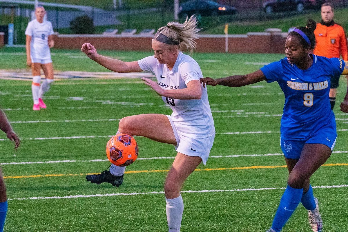 GoWasps's tweet image. 📸 Shots from today’s win | @ehcws vs. Johnson &amp;amp; Wales ⚽️ #GoWasps | #BlueCollarGoldStandard