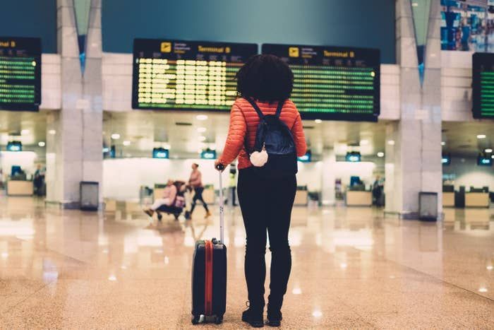 I've Taken Nearly 100 Flights In 5 Years — These Are The Tricks I Swear By To Make Air Travel As Easy As Possible buff.ly/3k5LvuL via <a href="/BuzzFeed/">BuzzFeed</a> #traveltips #TravelTuesday #lostluggage