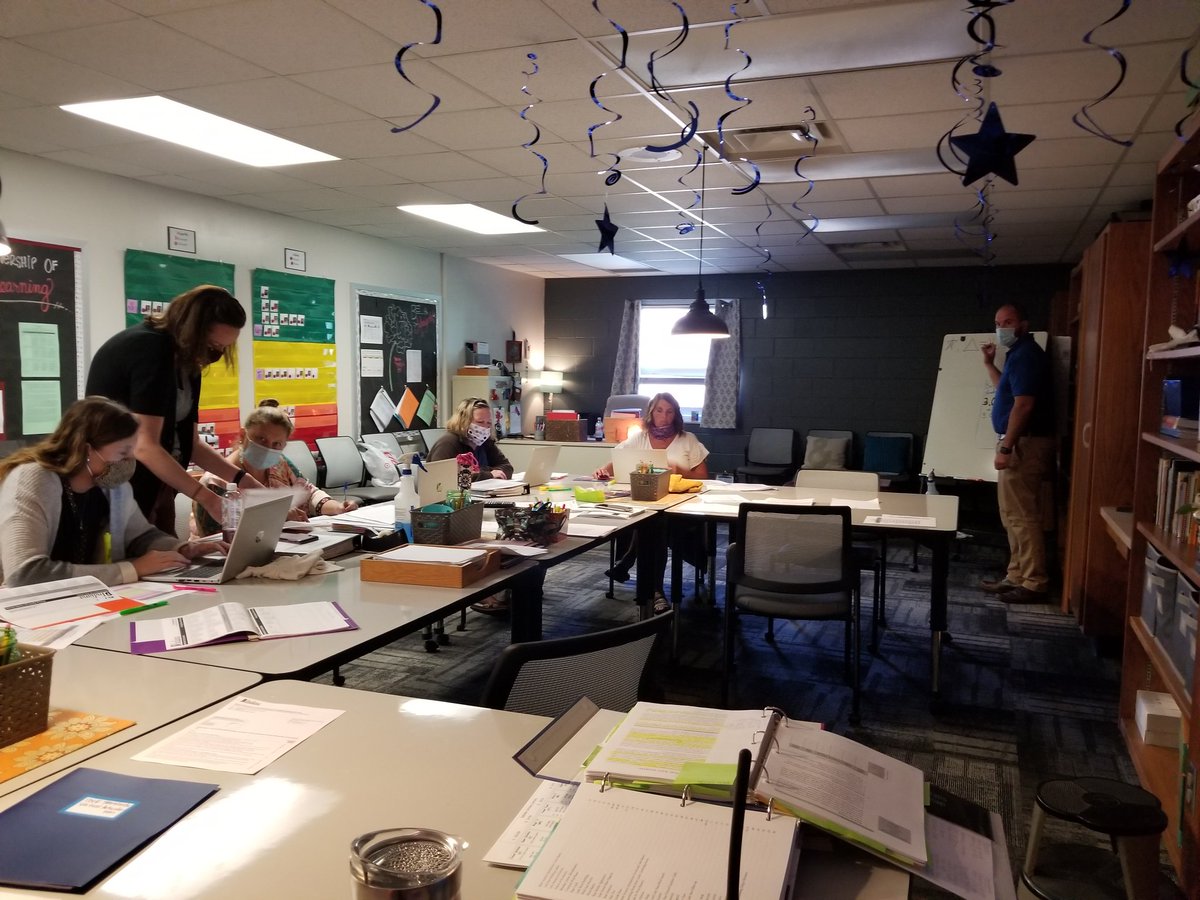 angie_kendall12's tweet photo. Evidence of effective Teacher PD is a teacher who responds "I am learning so much!"  Principal Gavin Steele and Master Teacher @SarahKCochran leading teachers to a deep understanding and application of the standards. @NIETteach https://t.co/dqV8gjlx9T