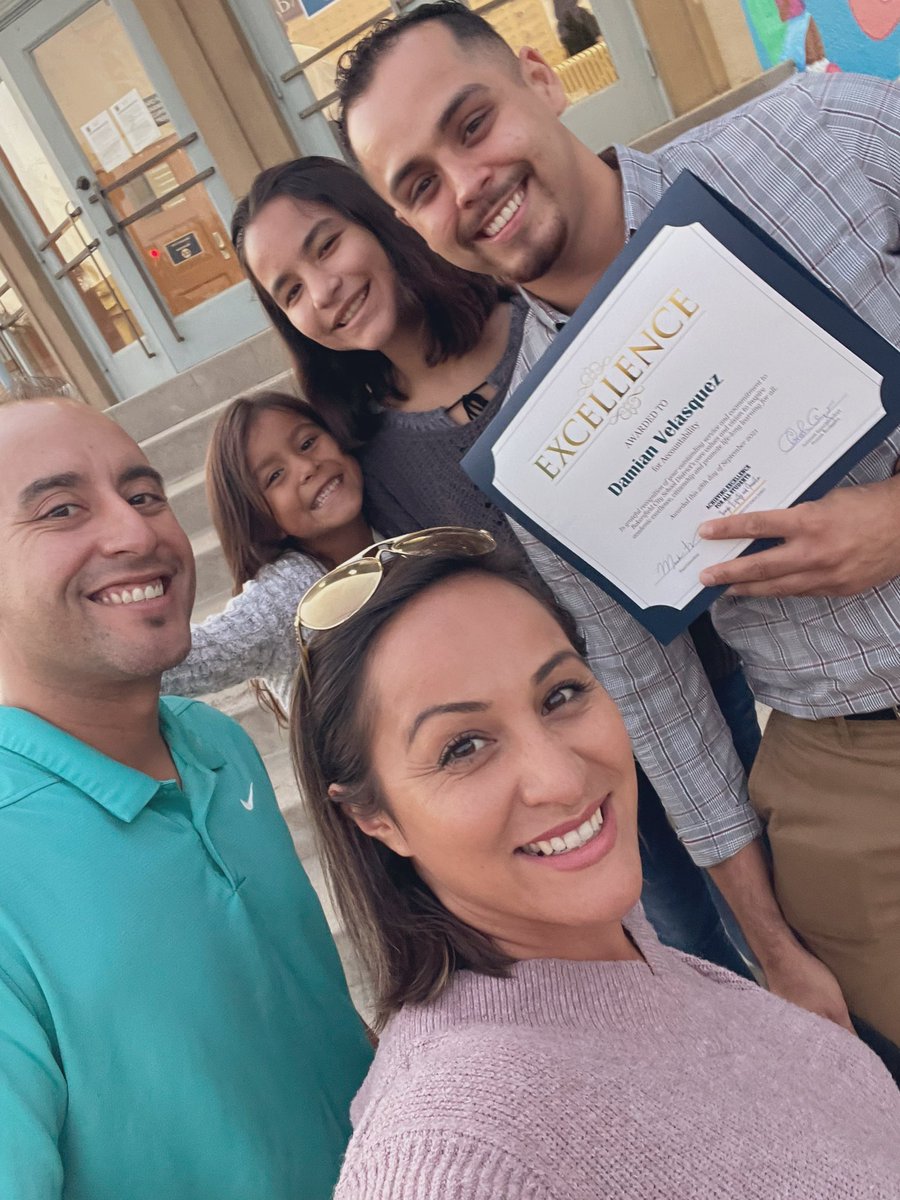 Celebrating <a href="/DamianVlsqz13/">Damian Velasquez</a> for his BCSD Excellence in Education Award 🎉  Congrats friend we are super proud of you!! #YouFrausto #TeamBCSD <a href="/BCSDSET/">BCSD SET Program</a>