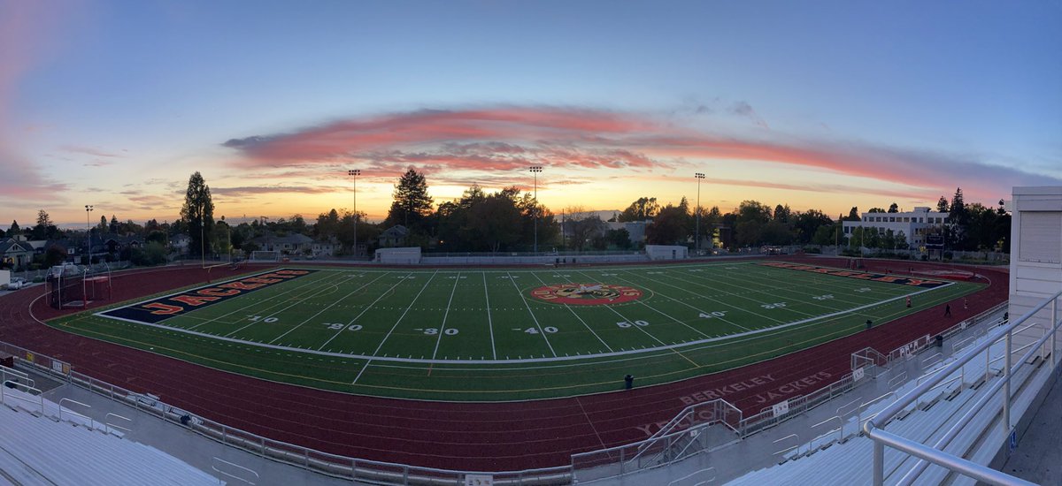 BHS ATHLETICS (@bhsjacketsports) on Twitter photo Dang this place is beautiful. ❤️ #Berkeleysunset #gojackets <a href="/HsBerkeley/">BerkeleyJacketsFootball</a> <a href="/BhsFans/">BHS Jacket Fans</a> <a href="/BerkeleyXCTF/">Berkeley XC/TF</a> <a href="/Jackets_Lax/">Berkeley High Boys Lacrosse</a> <a href="/LaxBerkeley/">Berkeley_High_Girls_Lax</a> Dang this place is beautiful. ❤️ #Berkeleysunset #gojackets <a href="/HsBerkeley/">BerkeleyJacketsFootball</a> <a href="/BhsFans/">BHS Jacket Fans</a> <a href="/BerkeleyXCTF/">Berkeley XC/TF</a> <a href="/Jackets_Lax/">Berkeley High Boys Lacrosse</a> <a href="/LaxBerkeley/">Berkeley_High_Girls_Lax</a>