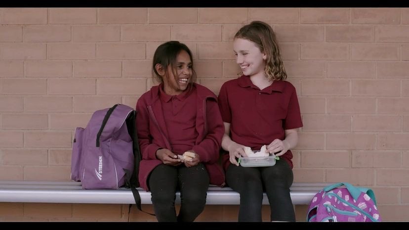 EmuRunnerFilm's tweet photo. A friendship like this comes around once in a lifetime ❤️

#WomenInFilm #womendirectors
#actor #actress #acting #childactor https://t.co/G4bFWluwx7