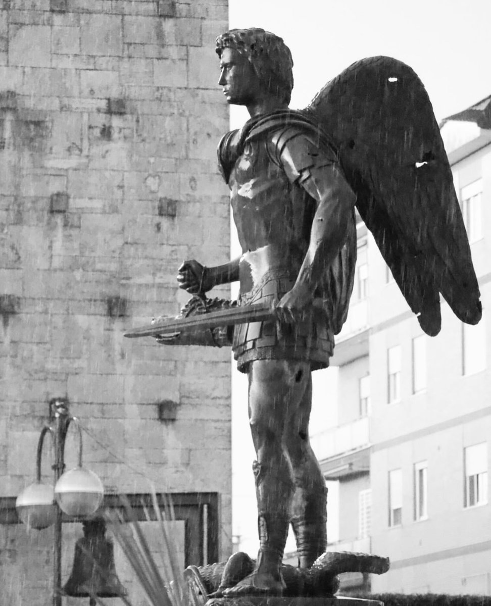 Federico_Cola92's tweet photo. Buon #sanmichele! Buona festa, Aprilia!
 @ComunediAprilia https://t.co/qlkN50cqow