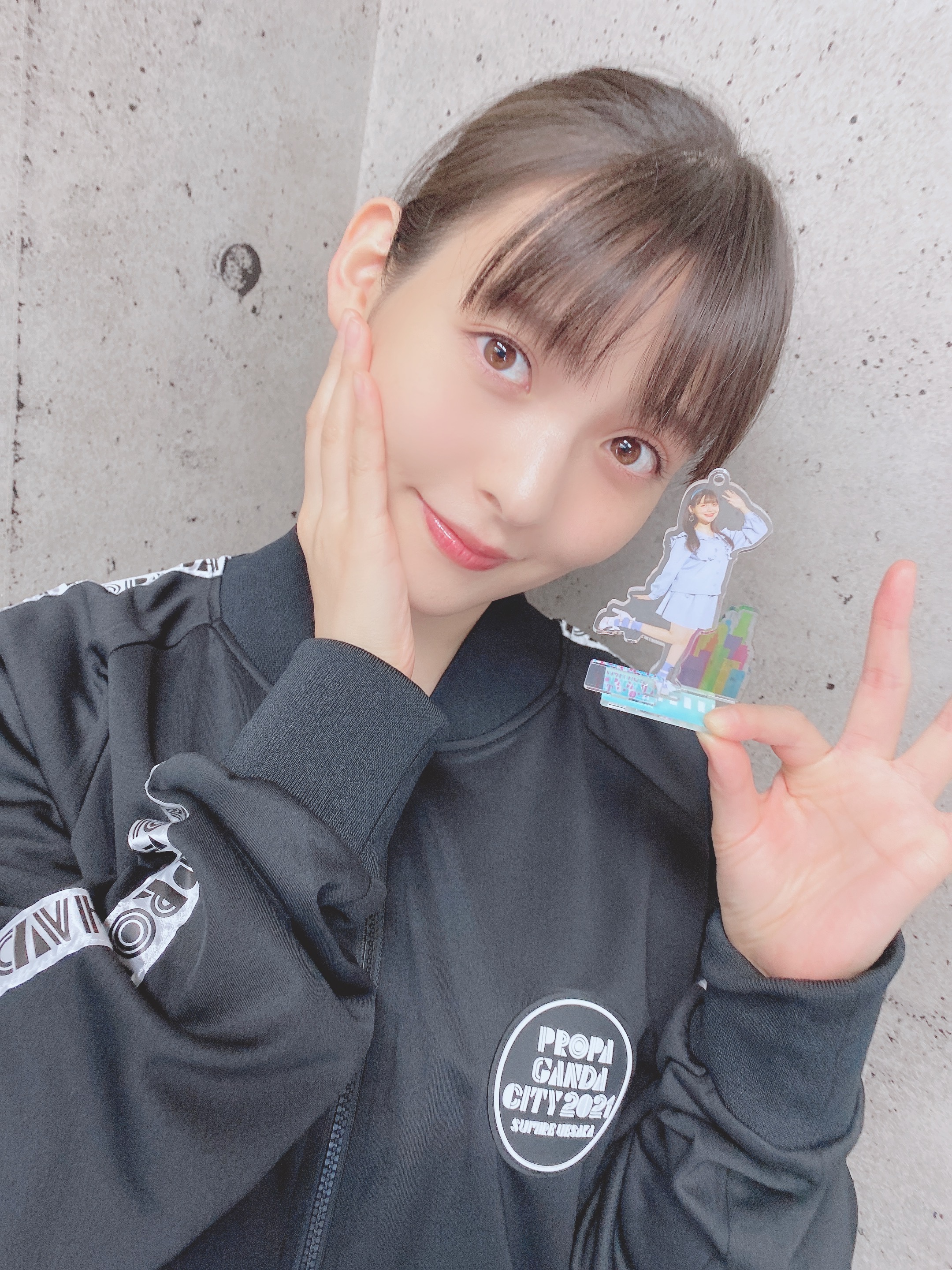 値下げ！上坂すみれ 人のデスクに立てよう！アクリルスタンド