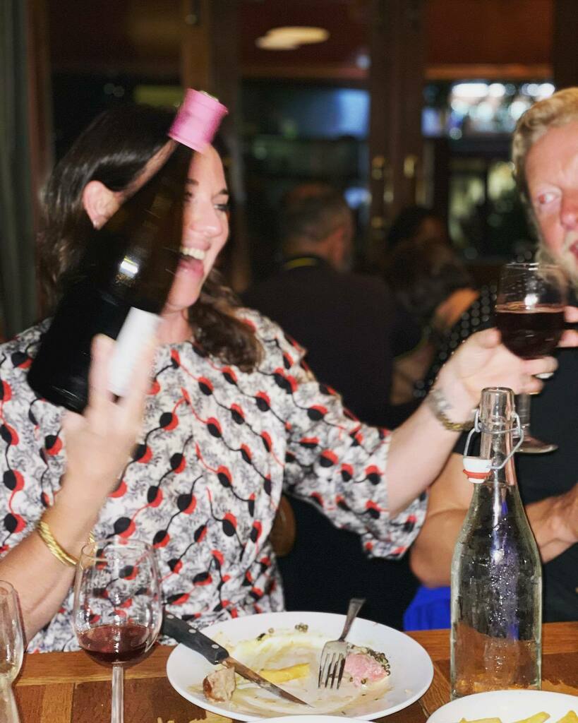 Unimprovable night @anchorhopecut two weeks ago. Whoever cooked the Dover sole with lobster buerre blanc deserves a knighthood. And look at @mrsvoguester - clearly wasted in fashion - bossing the big bottles one handed 💪🏻🍷