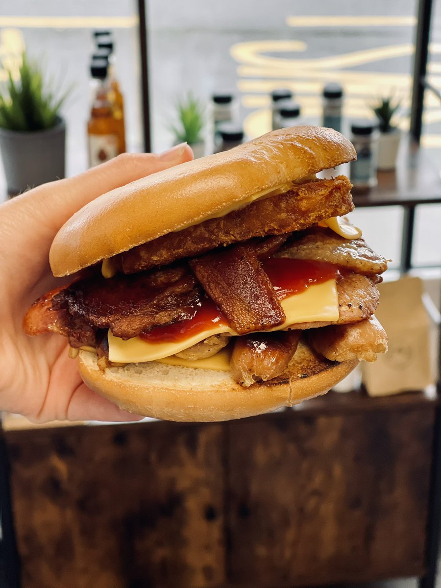 Serving breakfast delights from 7am until 11 w/days &amp; 12pm w/ends 🥯 

Order online 
👇👇👇
lilospasta.com

Visit us:

📍 2-4 The Square 
      Pencoed 
      Bridgend
      CF355NP 

📍 18 Newport Road
      Cardiff
      CF240DB