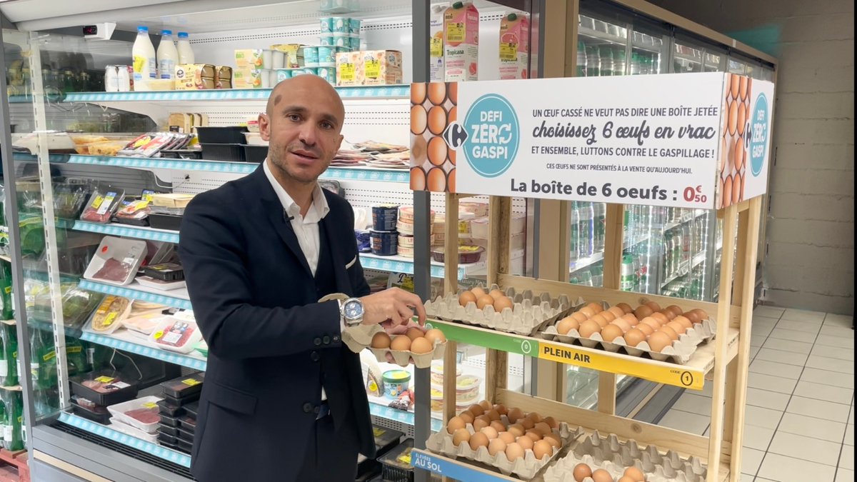 Sauver 3,5 millions d’œufs par an, c'est possible !
Aujourd'hui en hypermarchés et bientôt en markets, les œufs intacts d’une boîte cassée sont proposés en vrac à nos Clients.
Bravo aux équipes 👏🖐️
#antigaspi #transitionalimentaire