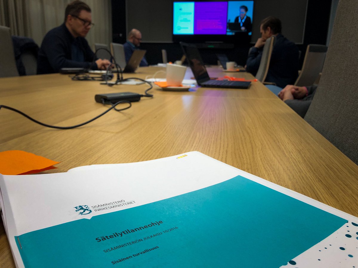 KokkolaKarleby's tweet photo. #Kokkola osallistuu tänään järjestettävään #LSS21 -valmiusharjoitukseen, jonka aiheena on laaja säteilyvaaratilanne. Harjoitus kehittää viranomaisyhteistyötä ja varautumista koko Keski-Pohjanmaan alueella. https://t.co/czjIMQWX8s
