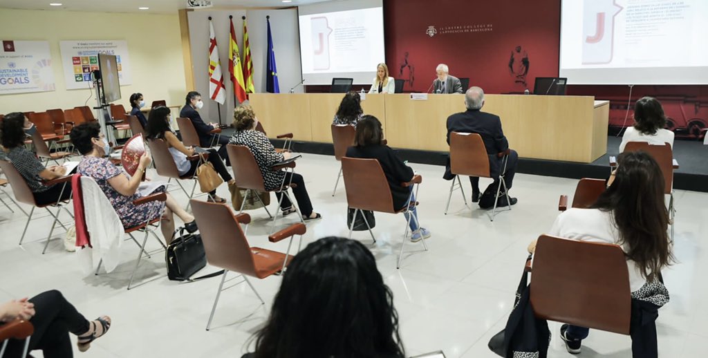 ICABarcelona's tweet photo. Avui a la #JornadaICAB parlem sobre 'La Llei 8/2021, de 2|06, relatiu a la reforma de l'exercici de la capacitat jurídica i el Decret Llei 19/2021 que adapta el Codi Civil Cat. a l'esmentada reforma'. Inauguració a càrrec de la Degana @MariaEugeniaGay i Xavier Puigdollers. https://t.co/SOxEGLcGiL