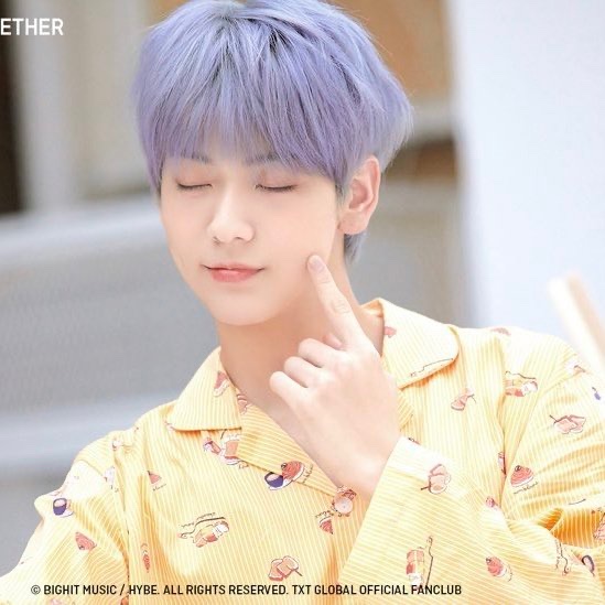 hourly soobin tweet media