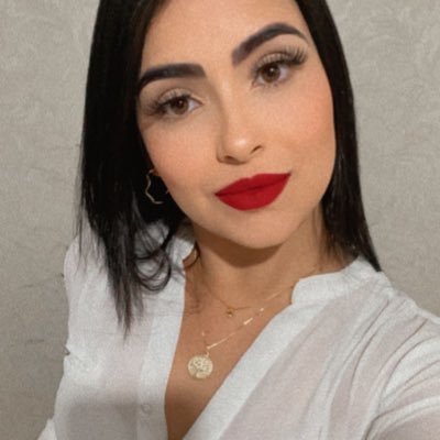 RayanneTelees's tweet photo. #NovaFotoDoPerfil #23primaveras 🎉🎂🎈 https://t.co/x4La6yNjv0