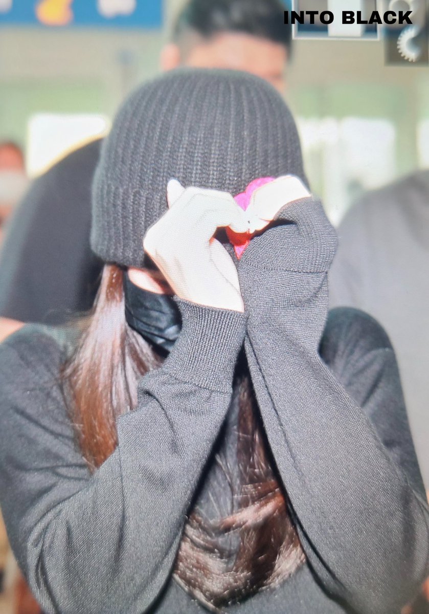 [💫] 210929

#제니   #JENNIE  
#블랙핑크   #BLACKPINK