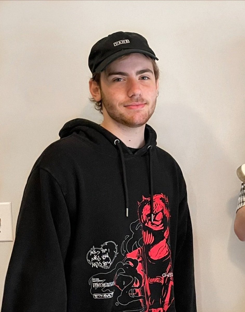 hellopeople04's tweet image. - #pandastwtselfieday 
  - rts are fucking cool :D