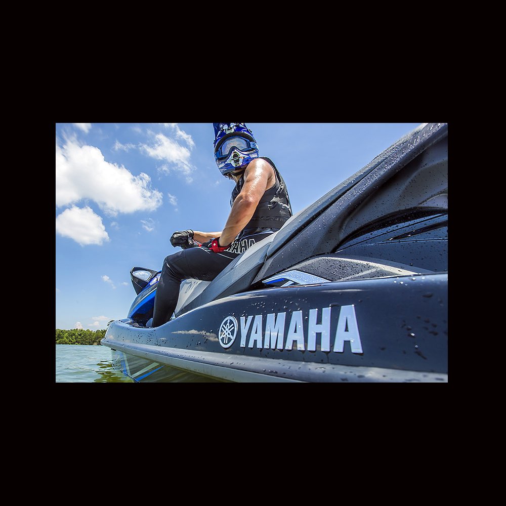 Yamaha WaveRunners
/
2009-2016
/
#personalwatercraft #racing #luxury #watersports #pwc #yamaha #yamaharacing #watercraft #waverunner #performance #lakelife #jetboat #saltlife #yamahamotors #recreationalvehicle #productdesign #outdoors #outdoorliving #waterlife