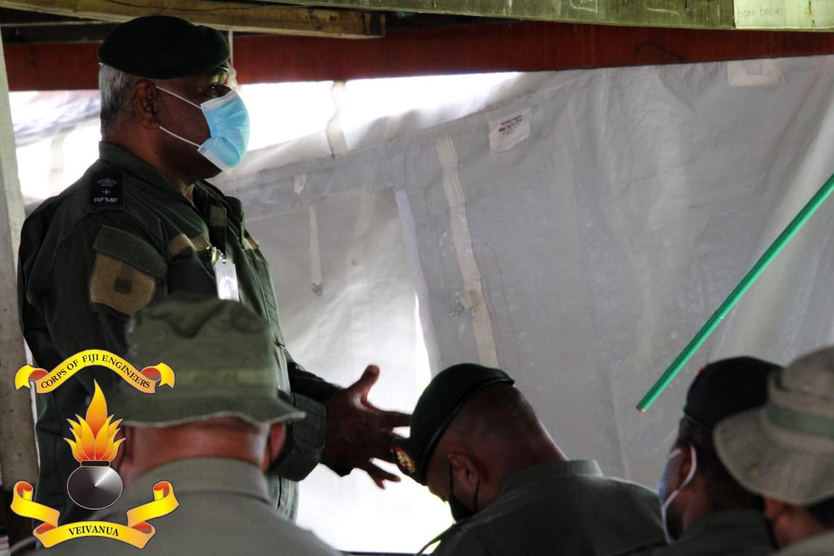 VEIVANUA💣 tweet media