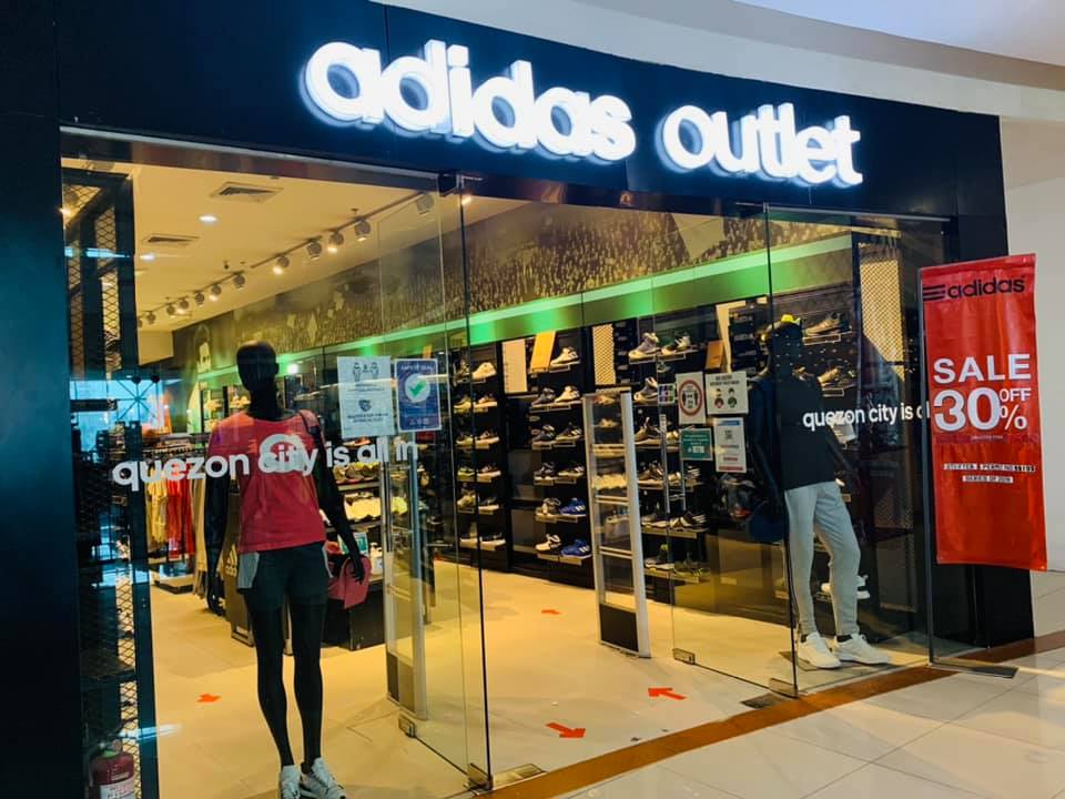 ingewikkeld salaris Graveren Fisher Mall on Twitter: "Some say laughter is the best medicine but we say  it's new shoes. 😉 Check out Adidas outlet located at Upper Ground Floor  and grab your pairs now!