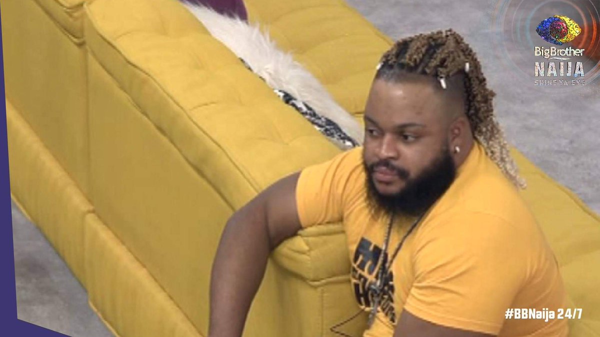 Emba_mgijima's tweet photo. When Pere won IVM task and when Pere returned to the house 🤣🤣 e Choke #BBNaija https://t.co/vEeP9m4EqI