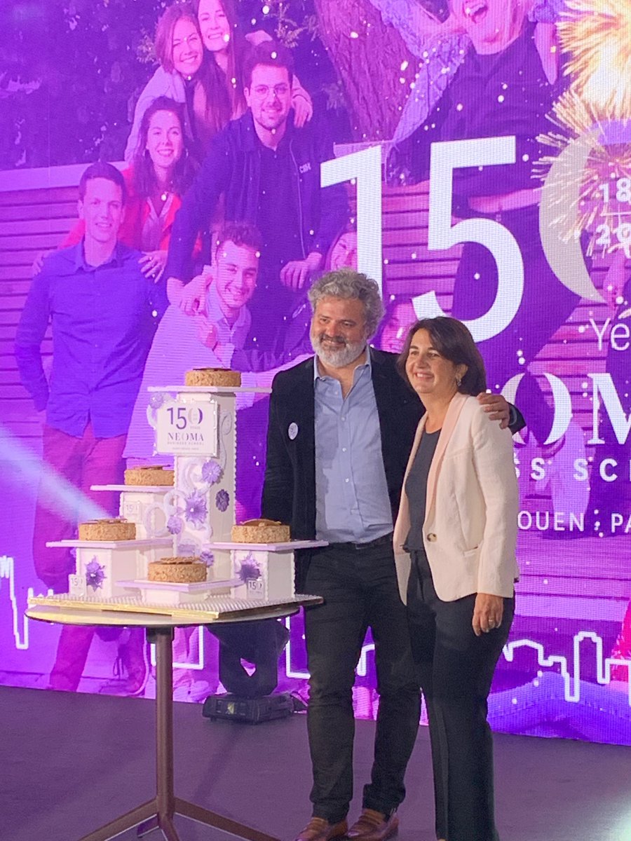 AlainGoudey's tweet image. 🎂🎊Visite guidée du nouveau campus de @NEOMAbs avec @delphmanceau et @Leclerc_MEL, des journalistes et de nos invités mais aussi discours officiels, show de nos étudiants, gâteau d’anniversaire, joie de nos professeurs et beaucoup de talents avec qui échanger.
#150yearsofpassion