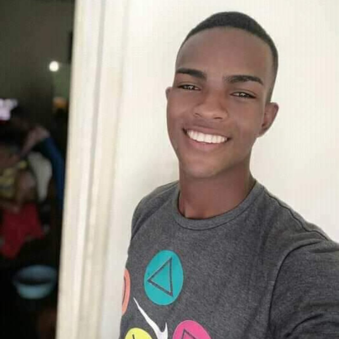 frank6569's tweet photo. Feliz cumpleaños hijo que hoy sea un día muy especial para Ti y que la pases muy pero muy bien. Te quiero mucho 💕 https://t.co/oAFSOR9Ea0