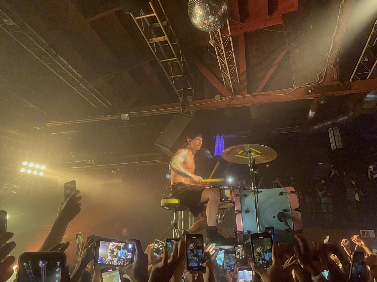 blackedfriction's tweet photo. they were good. https://t.co/cU59reXm3J