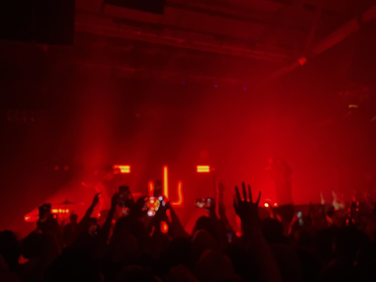 blackedfriction's tweet photo. they were good. https://t.co/cU59reXm3J