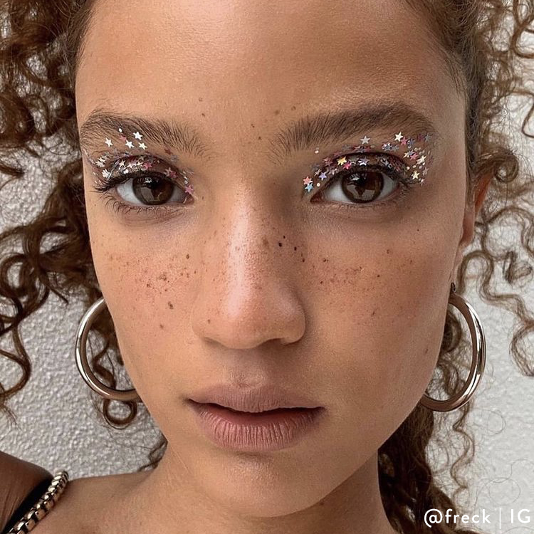 MatchMyMakeup's tweet photo. Check out these fun and wearable trends to try out this spring.

Read about it here: https://t.co/EPQ2ju9Azf https://t.co/FZGgHJ29lM
