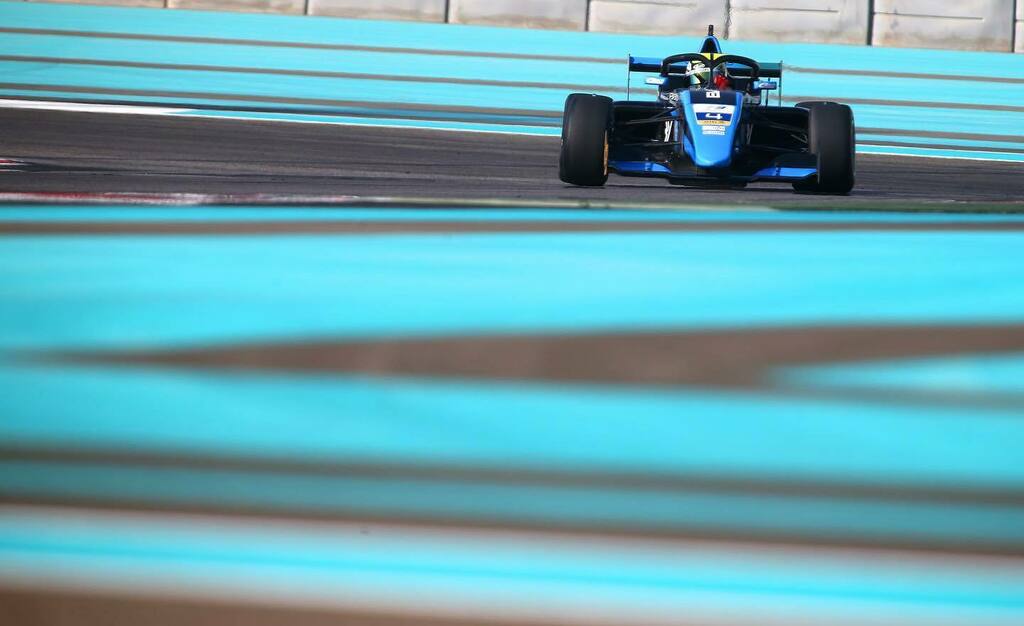 evansgrandprix's tweet photo. 111 days to go! #AsianF3 https://t.co/vfWk5Y0nbE