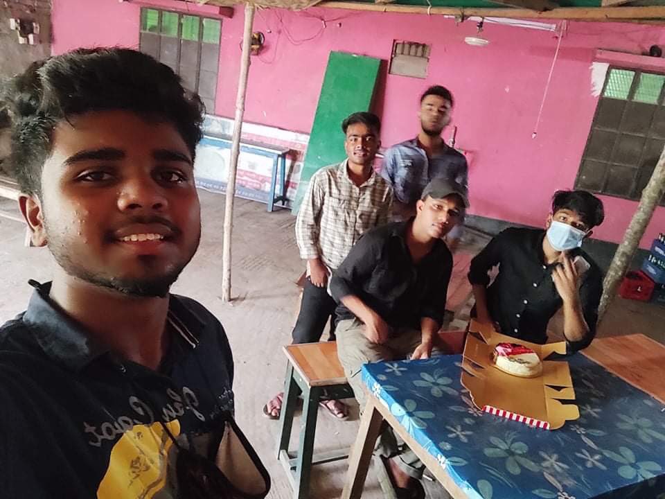 Faisal_ahmedo7's tweet photo. Faisal Ahmed birthday 3rd september 😑 late uploads 👀 https://t.co/y3Qlp6o0ME